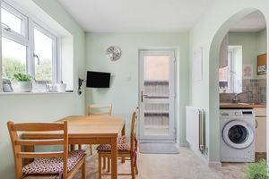 Breakfast Area- click for photo gallery